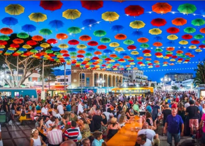 El Canto Del Sol - Pool With Parking - Walk To -