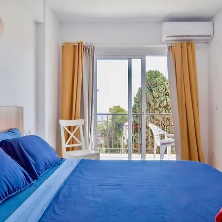 Апартаменти El Canto Del Sol - Pool With Parking - Walk To - Торремолінос